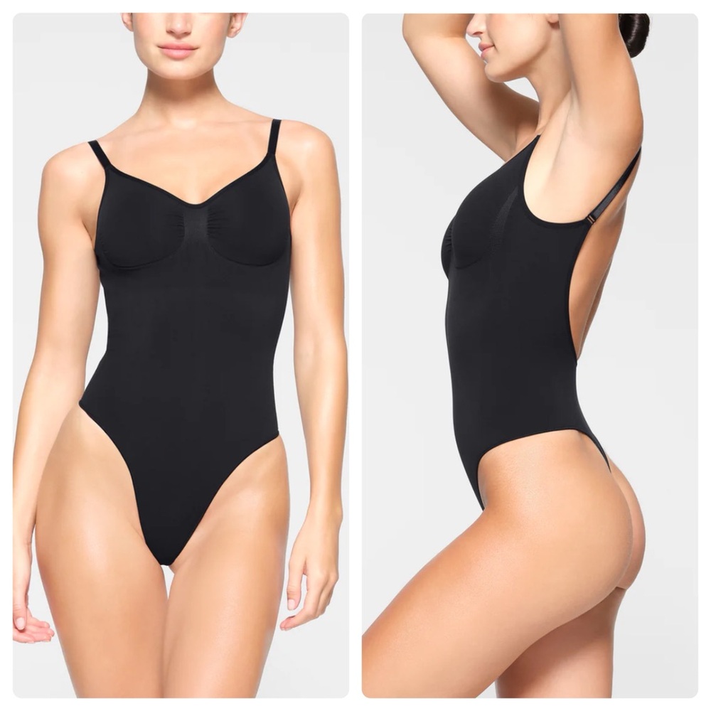 SKIMS | NWOT Seamless Sculpt  Low Back Thong Bodysuit In Onyx | S / M
